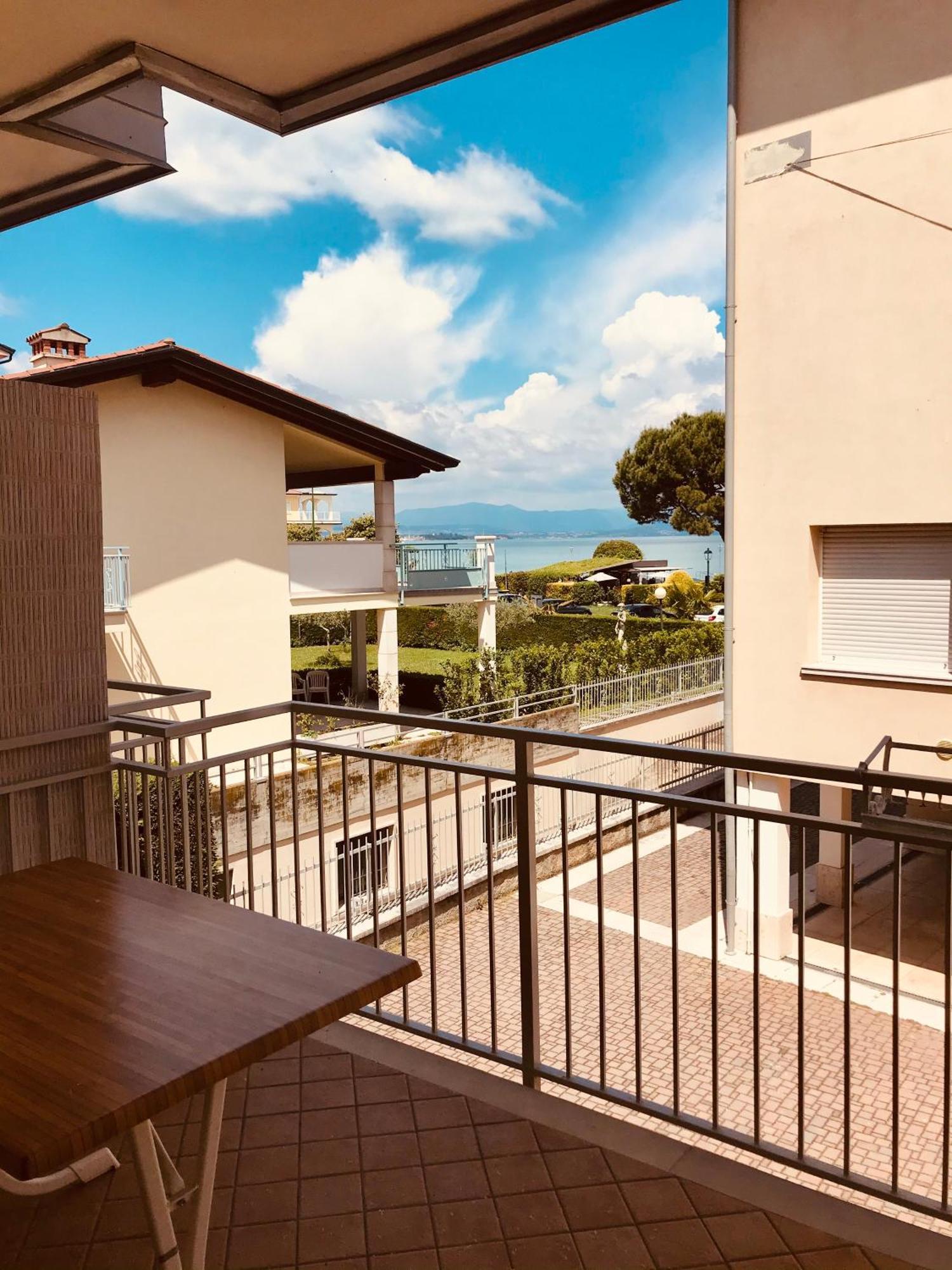 Casa Caterina Lake View Holidays Apartments Peschiera del Garda Cameră foto